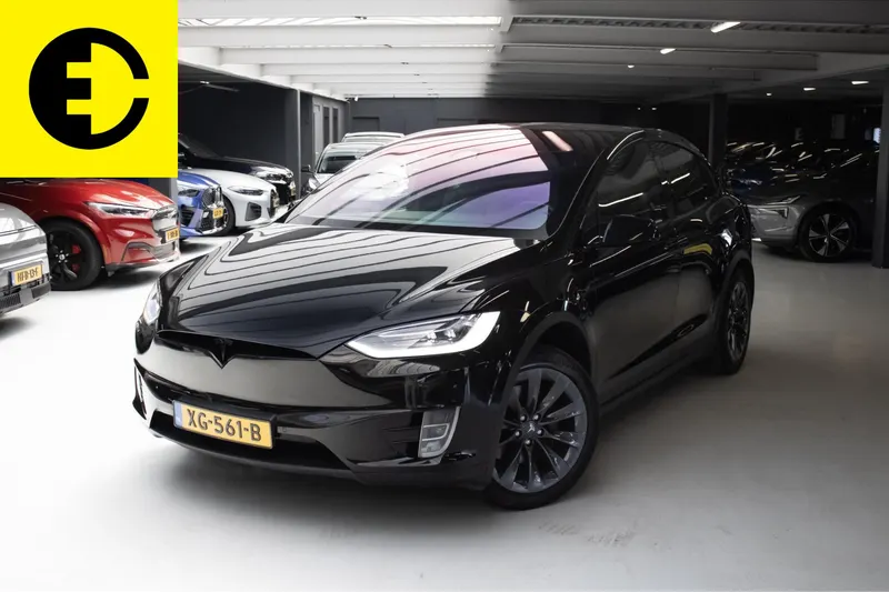 Tesla Model X (2018)