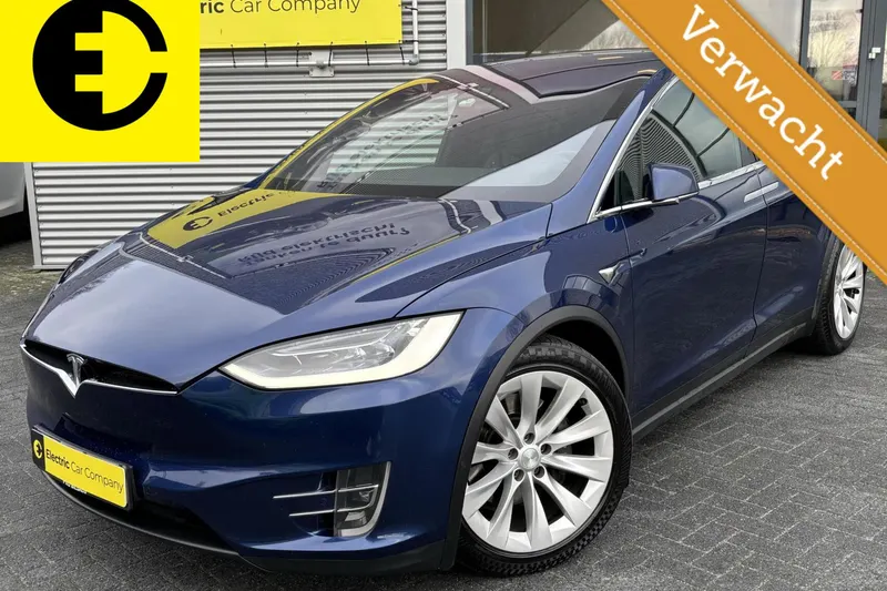 Tesla Model X (2018)
