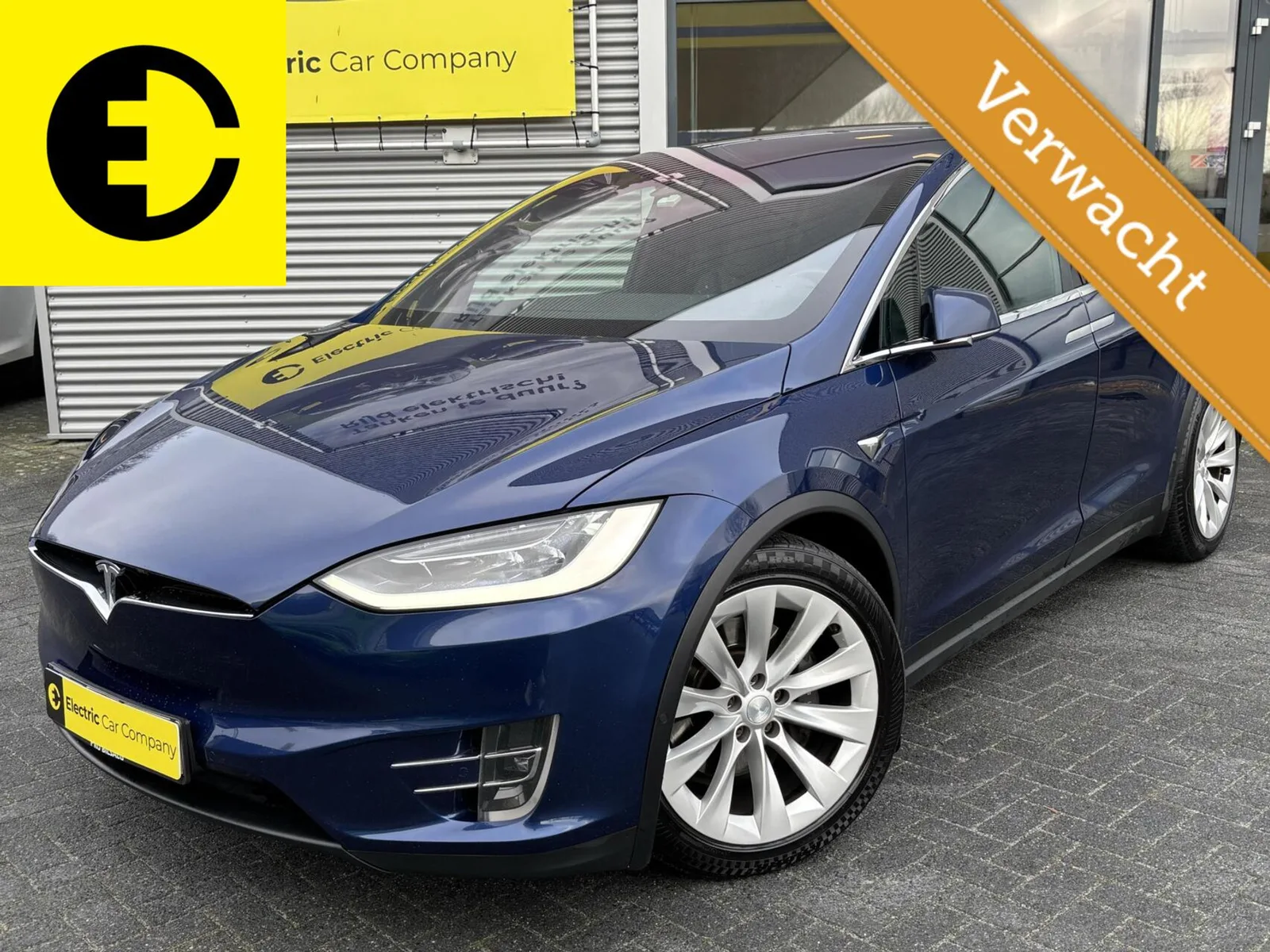 Tesla Model X (2018) — foto 1