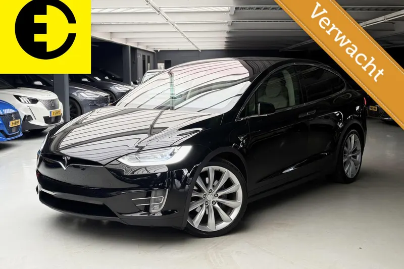 Tesla Model X (2018)