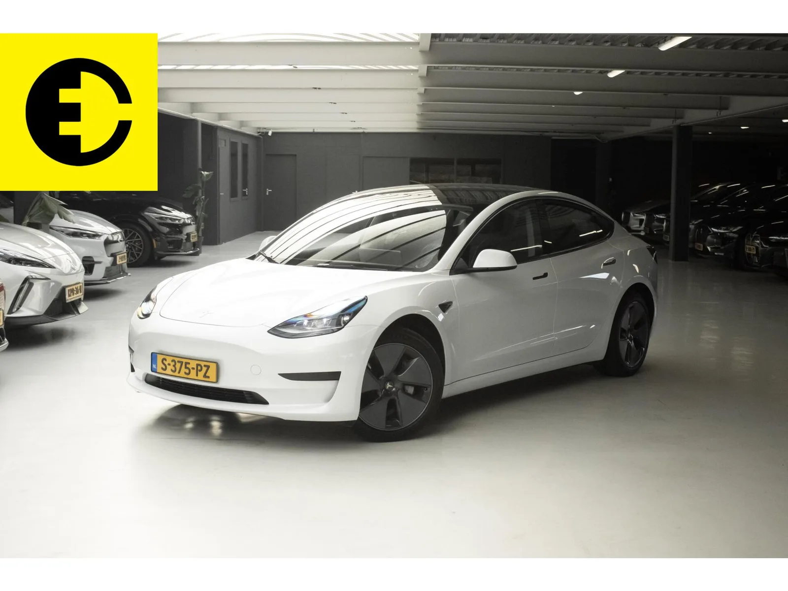 Tesla Model 3 (2023) — foto 1