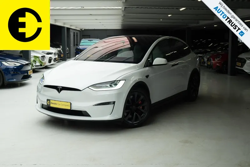 Tesla Model X (2023)