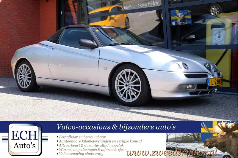 Alfa Romeo Spider (2000)