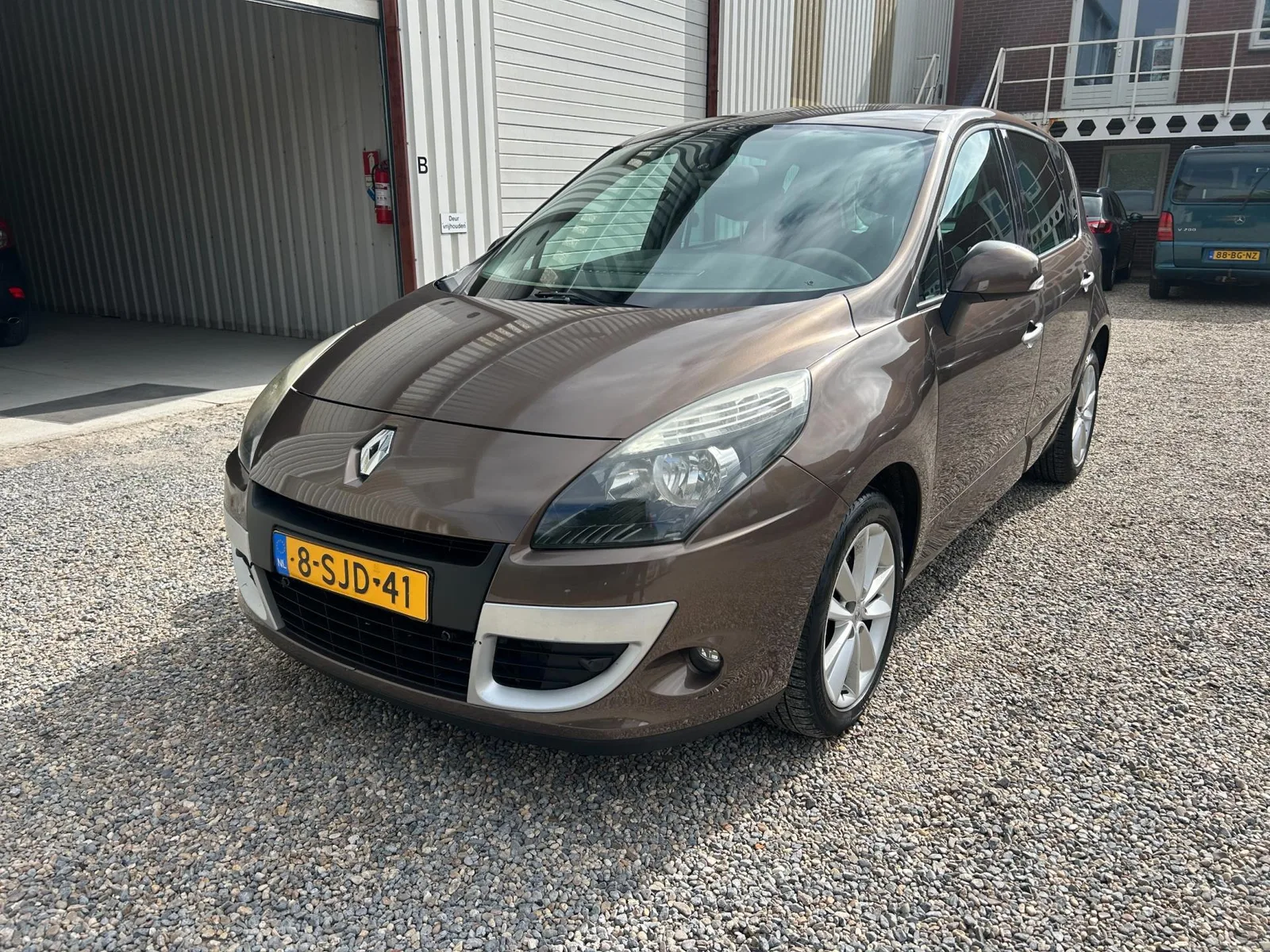 Renault Scénic (2009) — foto 1