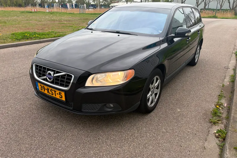 Volvo V70 (2010)