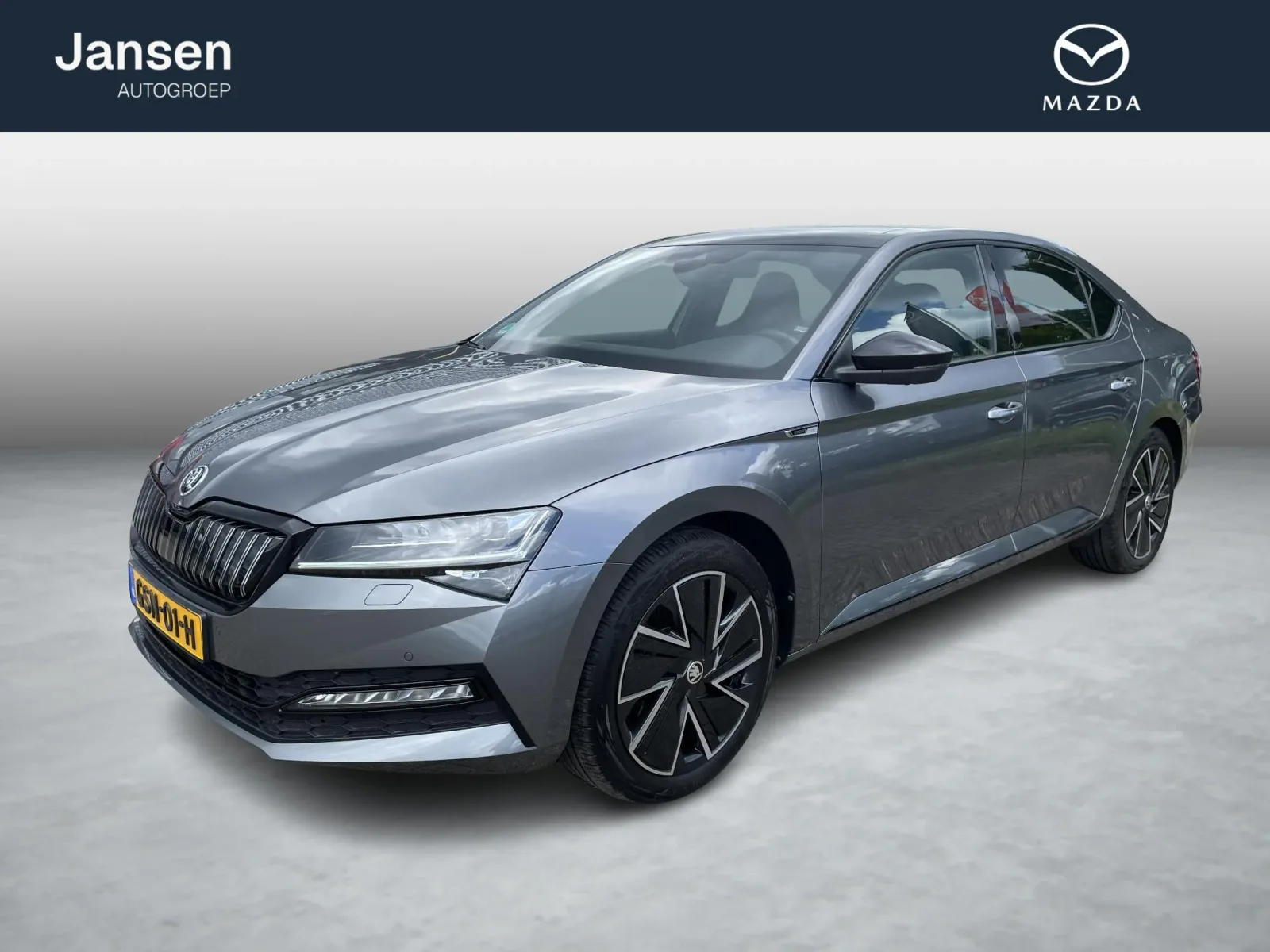 Škoda Superb (2023) — foto 1