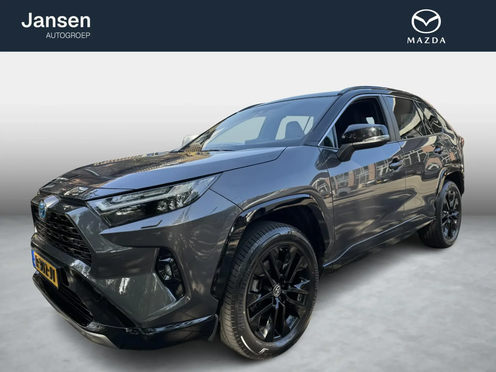 Toyota RAV4 (2022) — foto 1