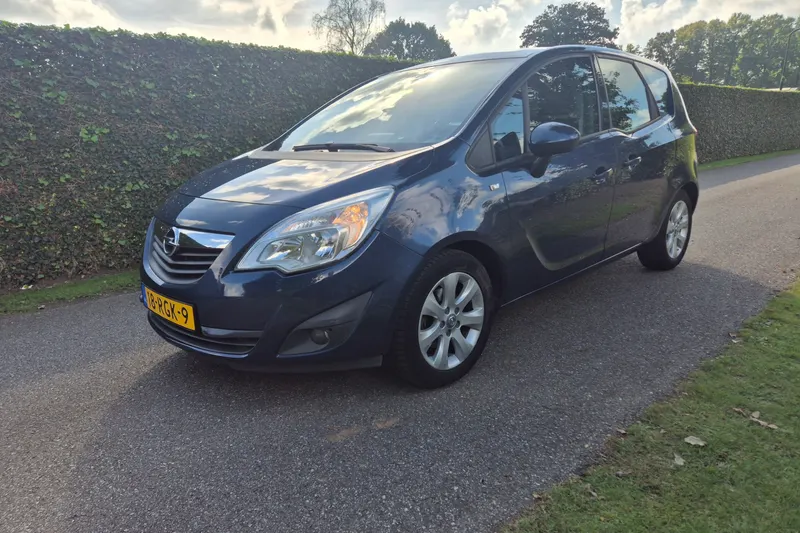 Opel Meriva (2011)