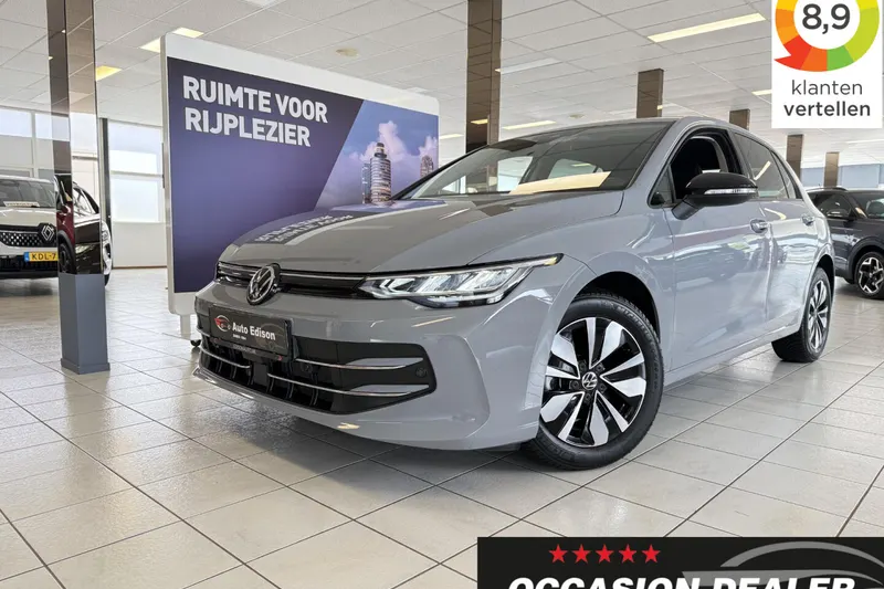 Volkswagen Golf (2025)