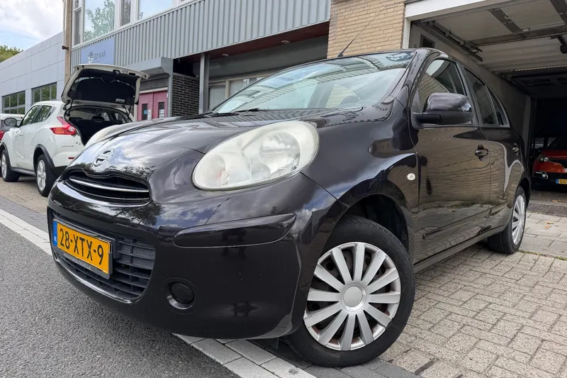 Nissan Micra (2011)