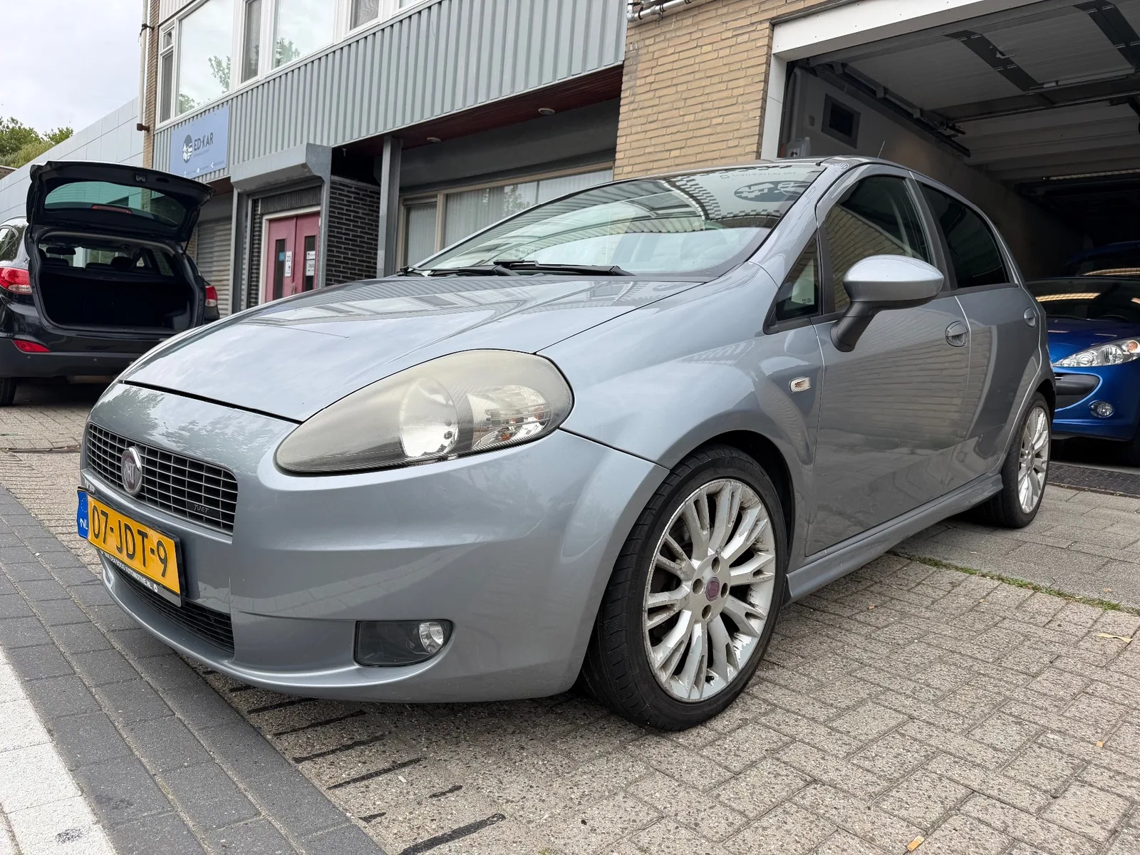 Fiat Punto (2009) — foto 1