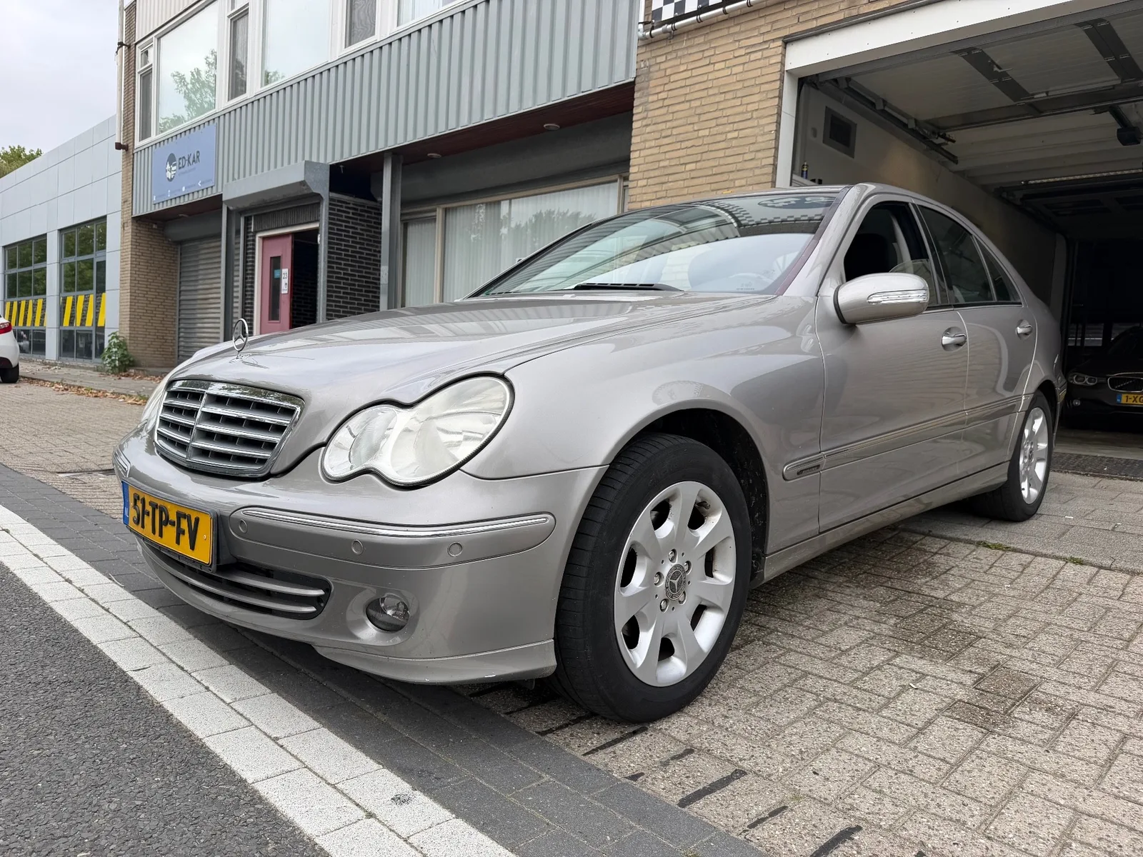 Mercedes-Benz C-Klasse (2007) — foto 1