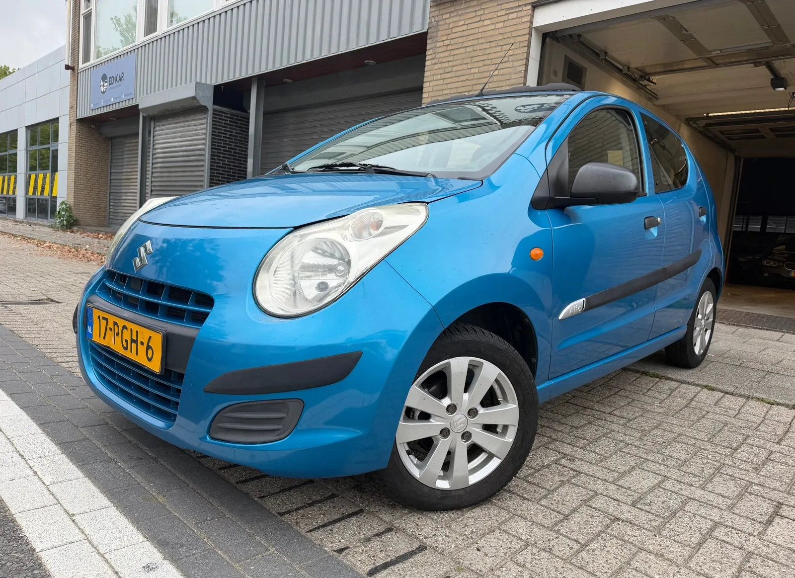 Suzuki Alto (2011) — foto 1