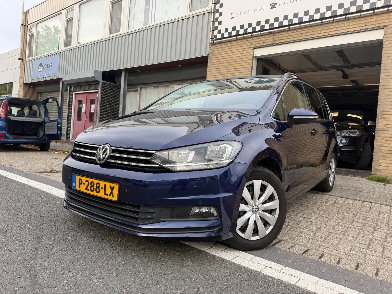 Volkswagen Touran (2018) — foto 1