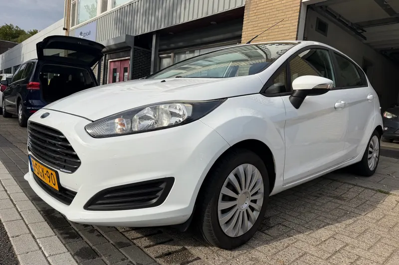 Ford Fiesta (2013)