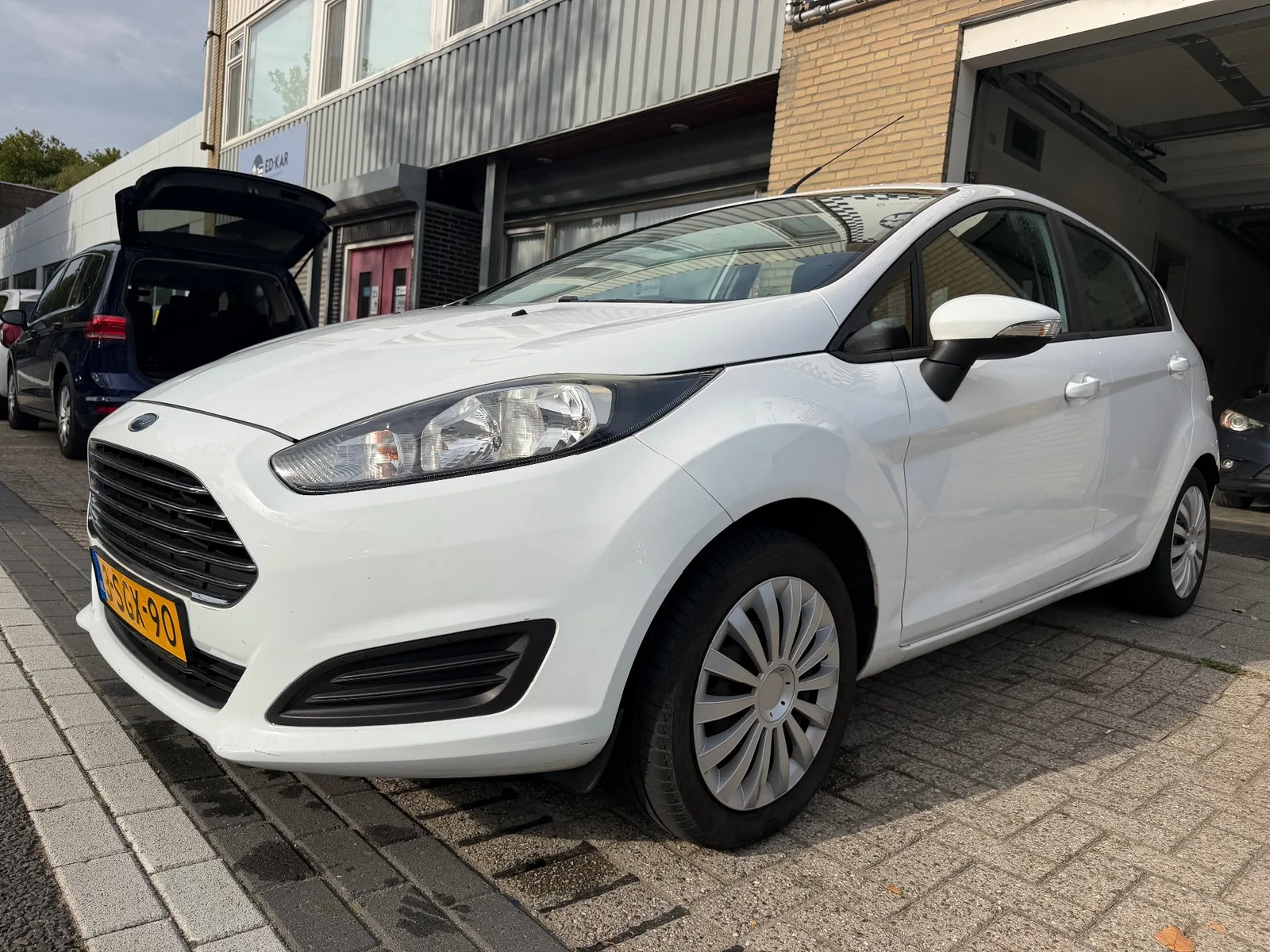 Ford Fiesta (2013) — foto 1