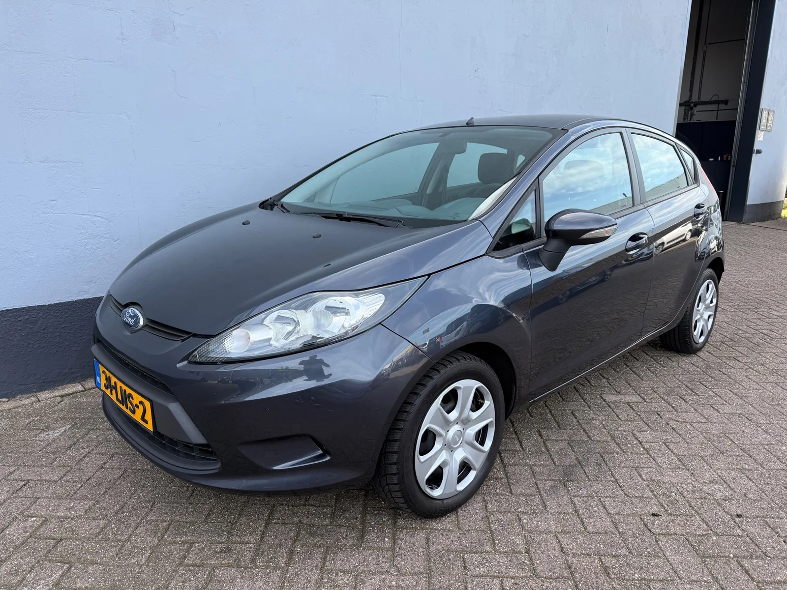 Ford Fiesta (2010) — foto 1