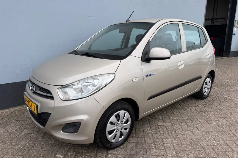 Hyundai i10 (2012)