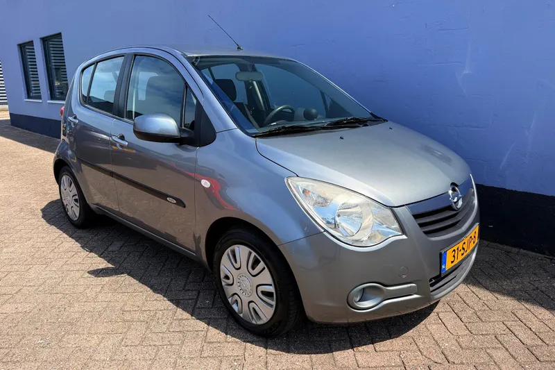Opel Agila (2011)