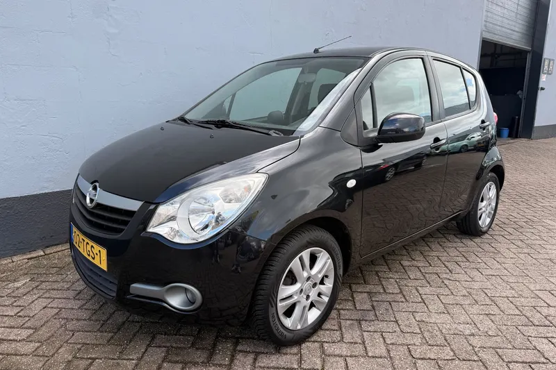Opel Agila (2012)