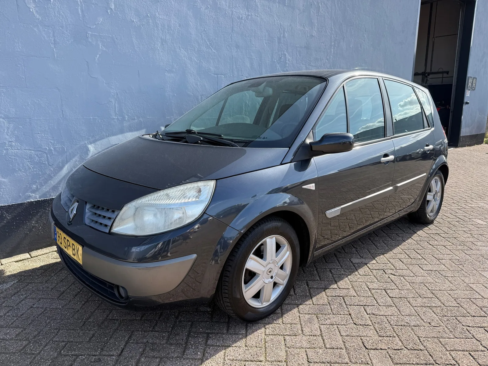 Renault Scénic (2006) — foto 1