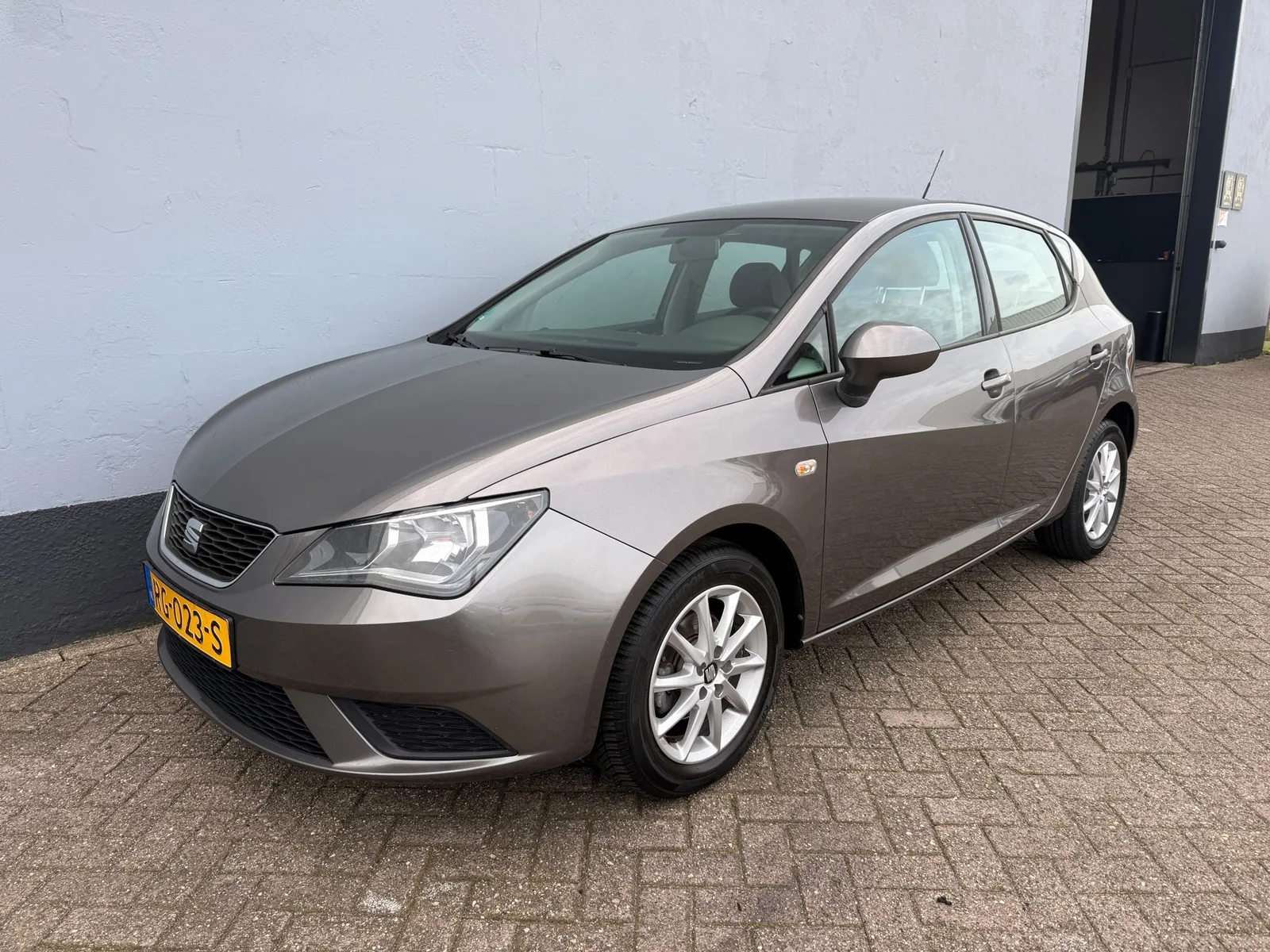 SEAT Ibiza (2016) — foto 1