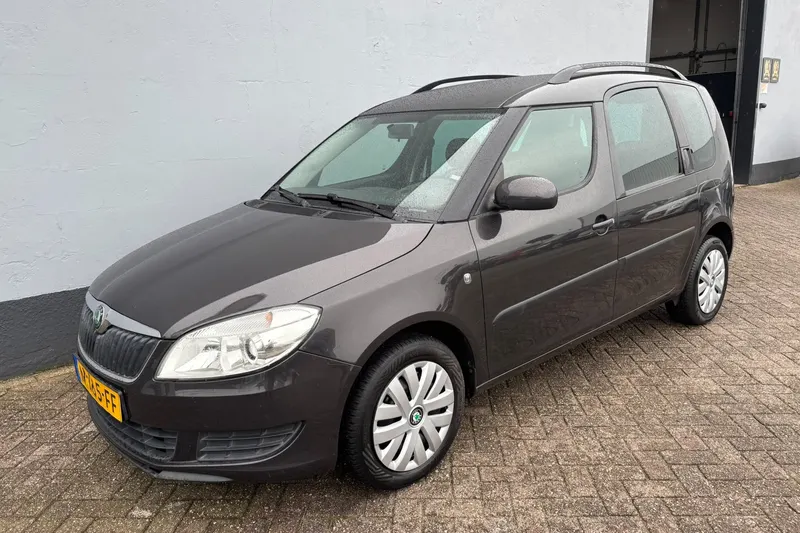Škoda Roomster (2011)