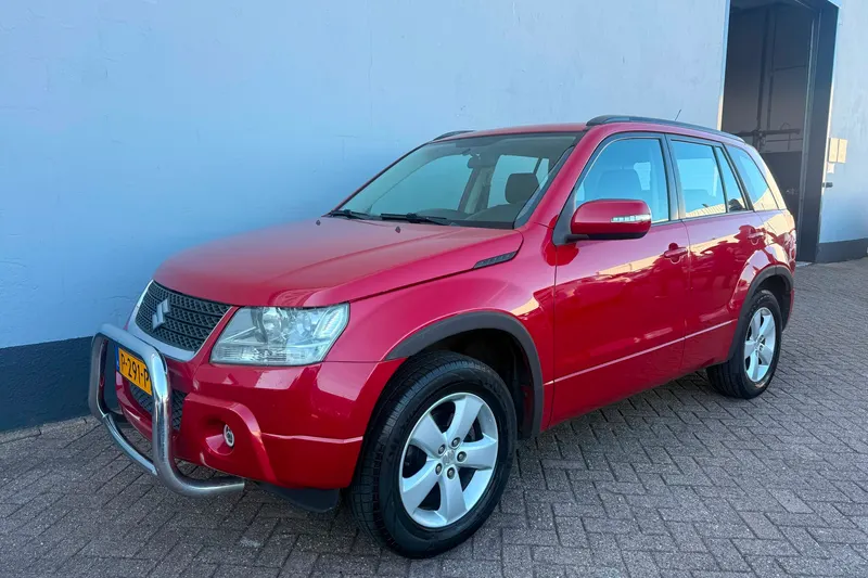 Suzuki Grand Vitara (2009)
