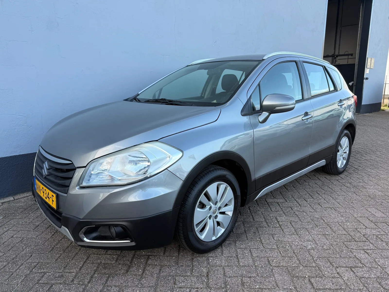 Suzuki SX4 S-Cross (2014) — foto 1