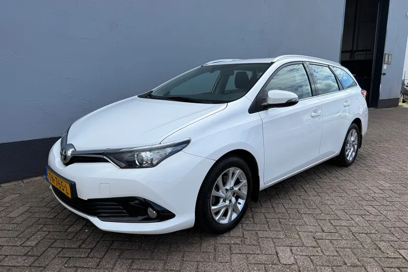 Toyota Auris (2016)