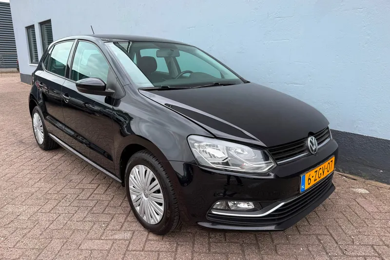 Volkswagen Polo (2015)