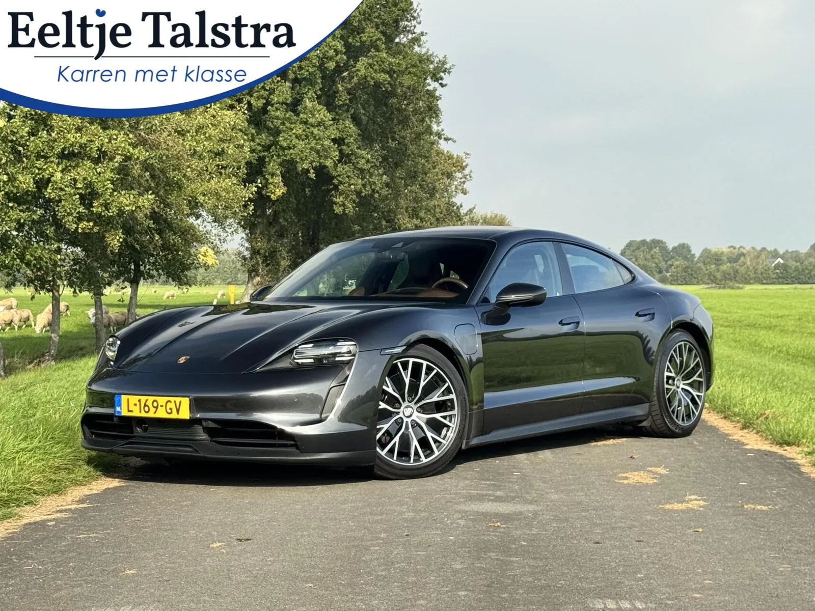 Porsche Taycan (2021) — foto 1