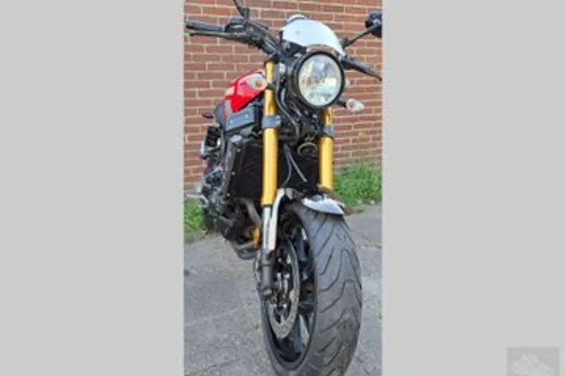 Yamaha XSR900 (2016)