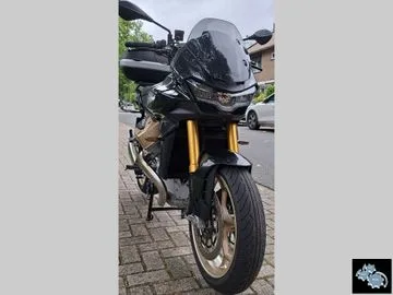 Moto Guzzi V100 Mandello S (2024) — foto 1