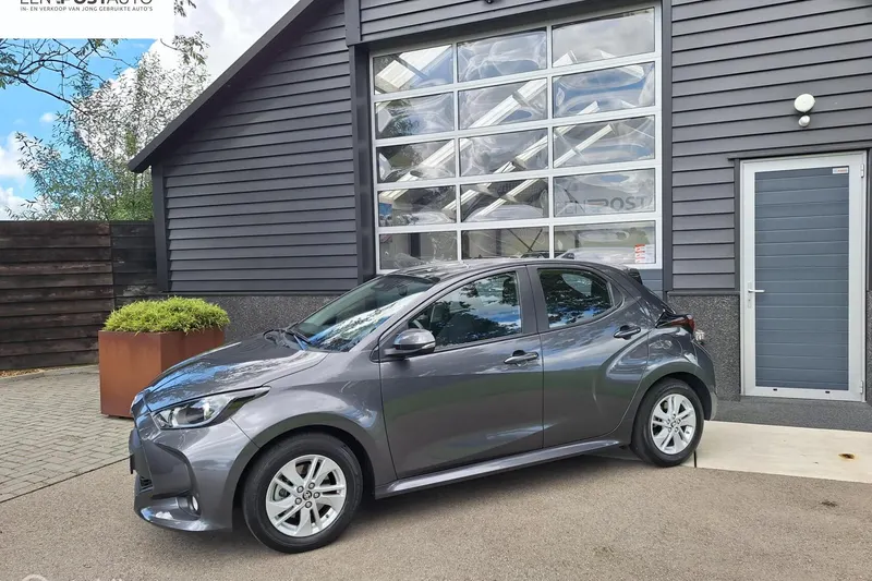 Toyota Yaris (2024)