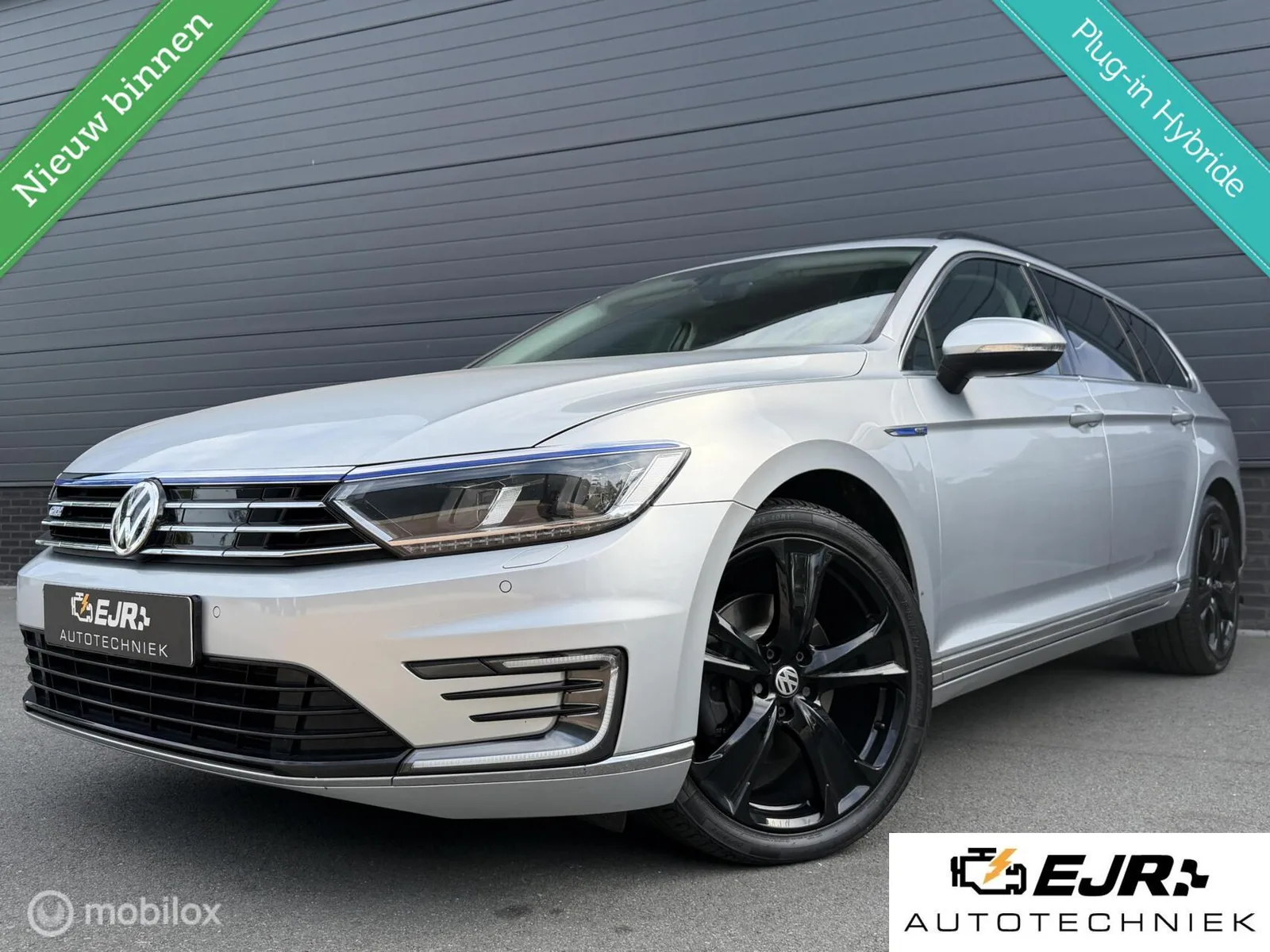 Volkswagen Passat (2018) — foto 1