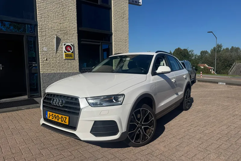 Audi Q3 (2015)