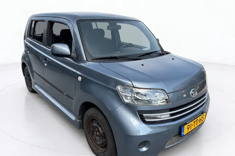 Daihatsu Materia (2007)
