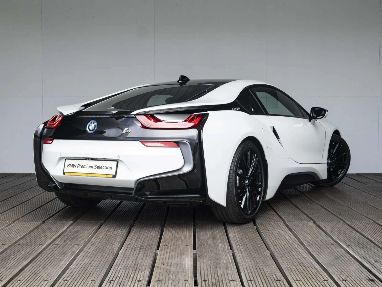 BMW i8 (2020) — foto 1