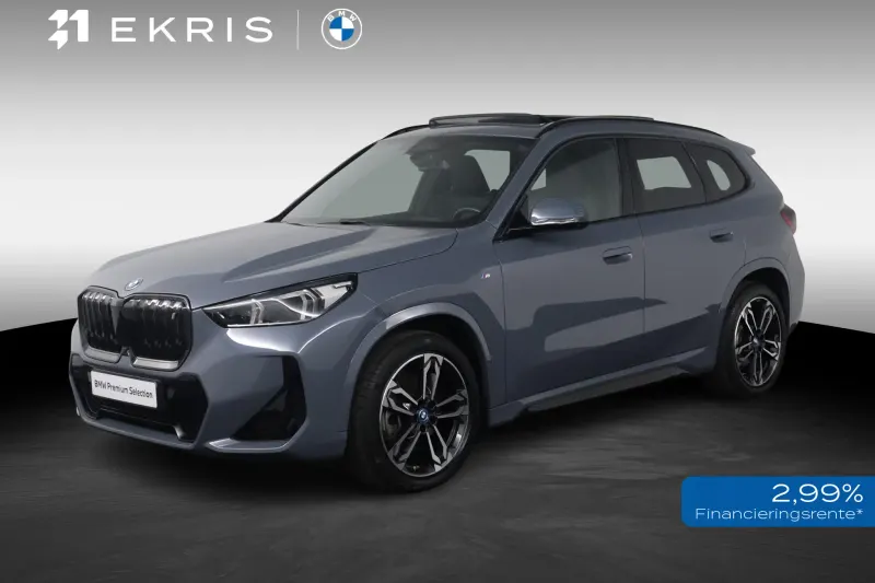 BMW iX1 (2023)