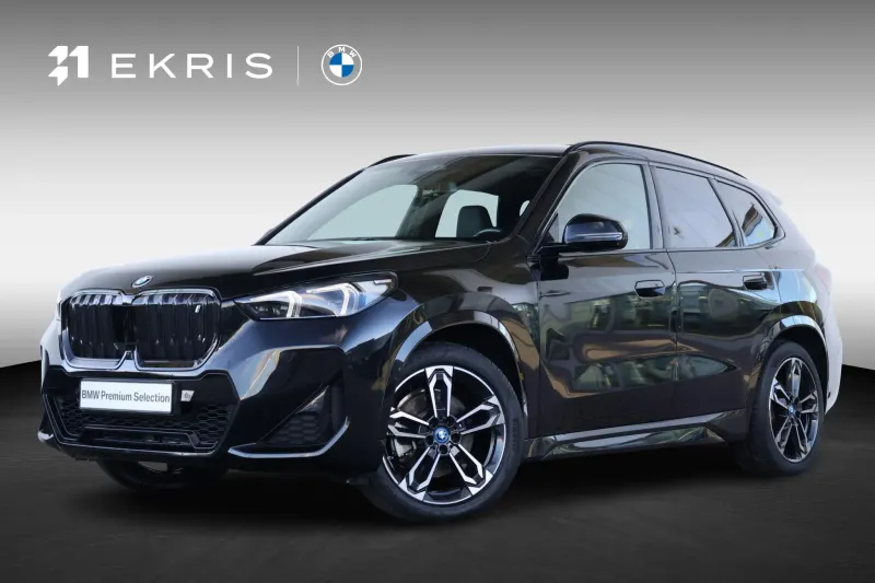 BMW iX1 (2023)