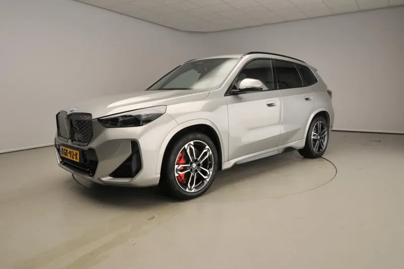 BMW iX1 (2026)