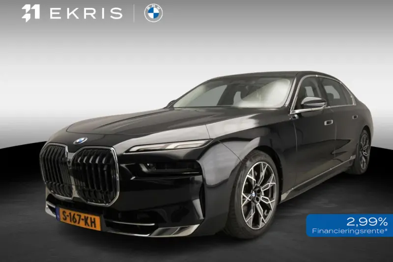 BMW i7 (2023)