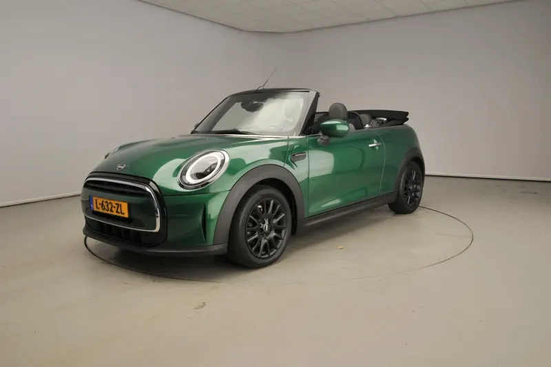 MINI Cabrio (2021)