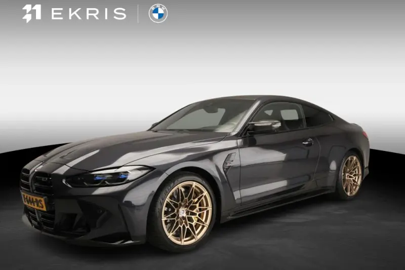 BMW M4 (2023)