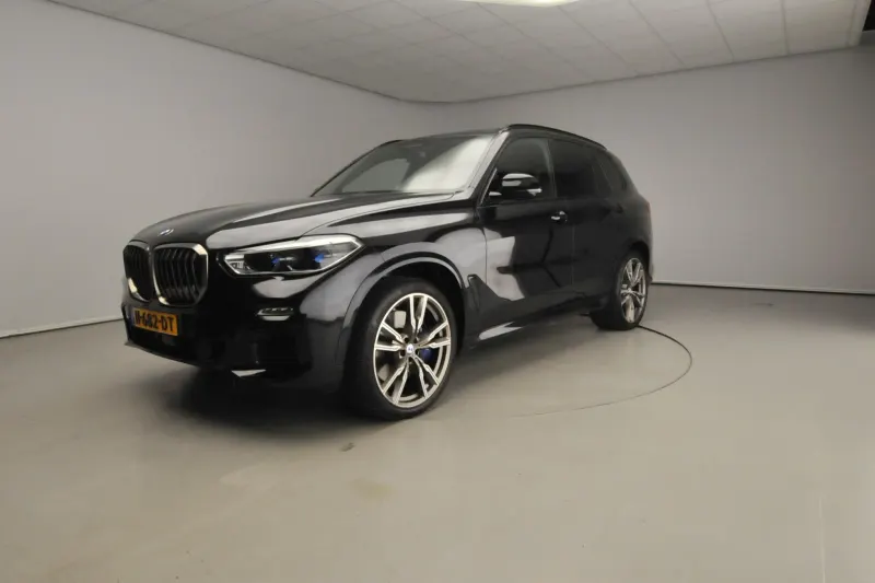 BMW X5 (2020)