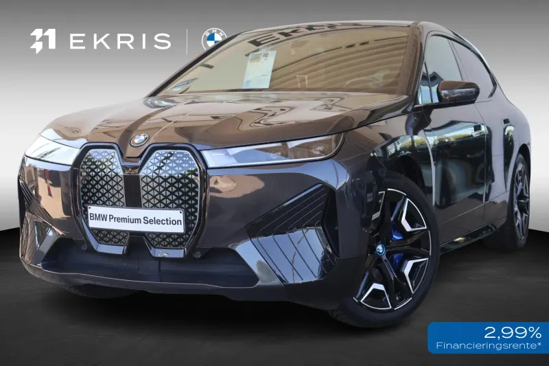 BMW iX (2021)