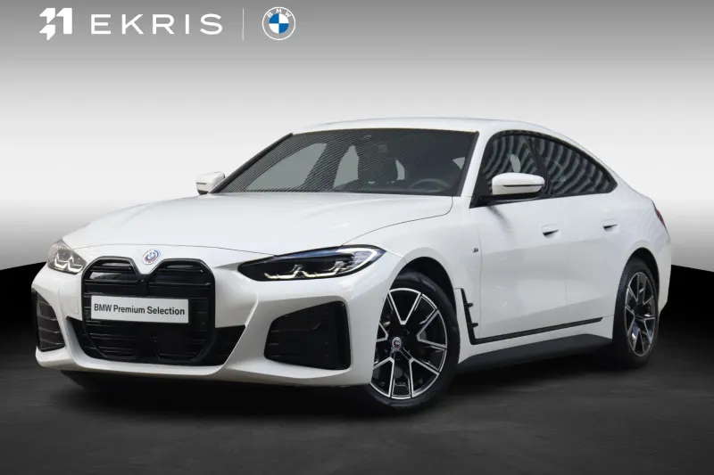 BMW i4 (2023)