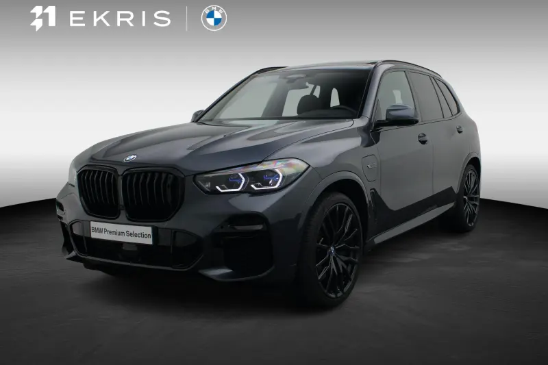 BMW X5 (2022)