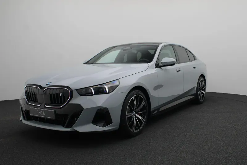 BMW i5 (2026)